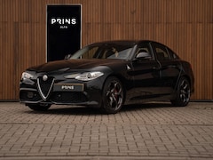 Alfa Romeo Giulia - 2.0T Super | Veloce stoelen | 2e eig | Veloce Pack | 19" Q-velgen | Camera Staat bij loods