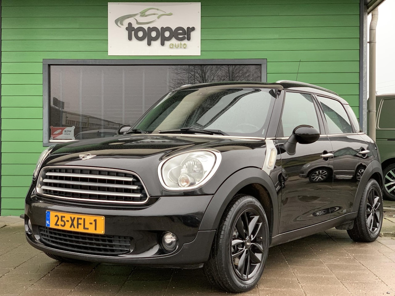 MINI Countryman - Mini 1.6 Cooper Edition | PanoramaDak | Navigatie | CruiseControl | - AutoWereld.nl