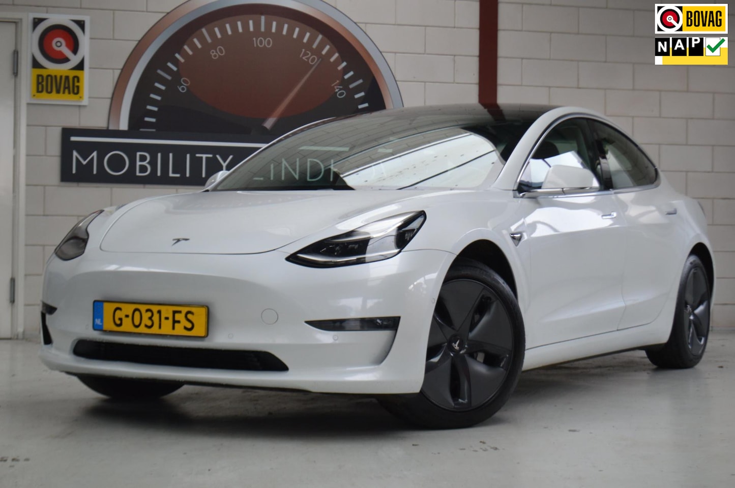 Tesla Model 3 - Long Range RWD Long Range AWD 75 kWh FULL SELF DRIVE, NWE banden - AutoWereld.nl