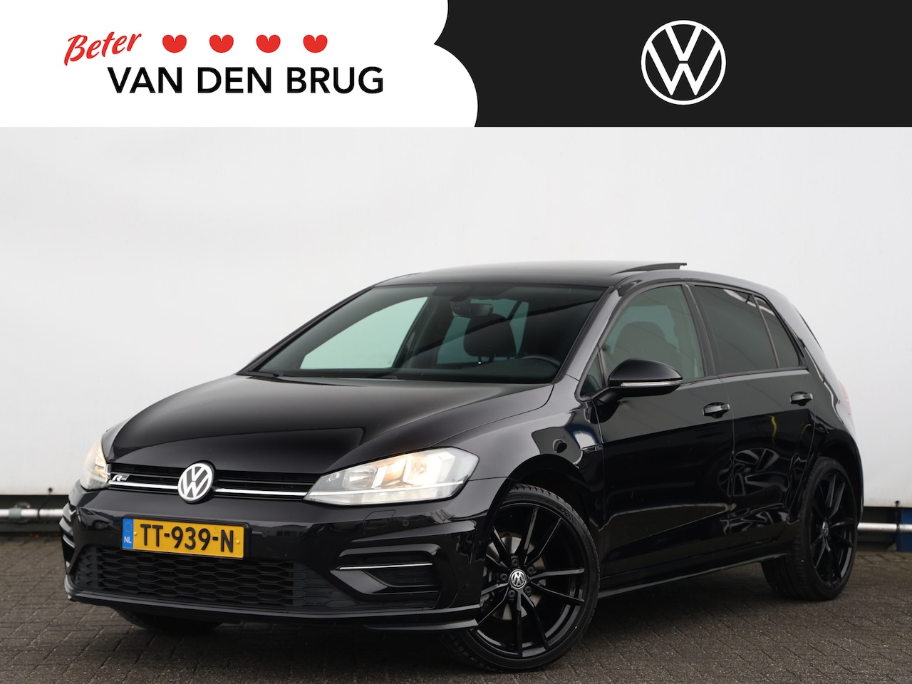 Volkswagen Golf - 1.4 TSI Highline 125 pk | R-Line in- en ext. I Panoramadak I Navigatie I Keyless | Stoelve - AutoWereld.nl