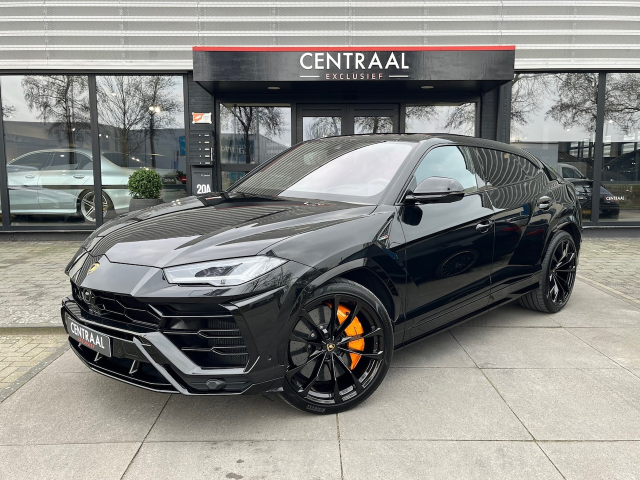 Lamborghini Urus - 4.0 V8|Keramisch|B&O|Massage|Luchtvering|First Owner|360Camera|Head-Up|ACC|Leder|650PK - AutoWereld.nl