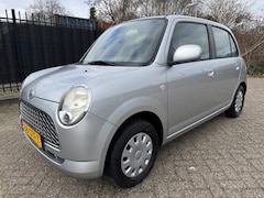 Daihatsu Trevis - 1.0 5 Drs StrBkr Airco CV