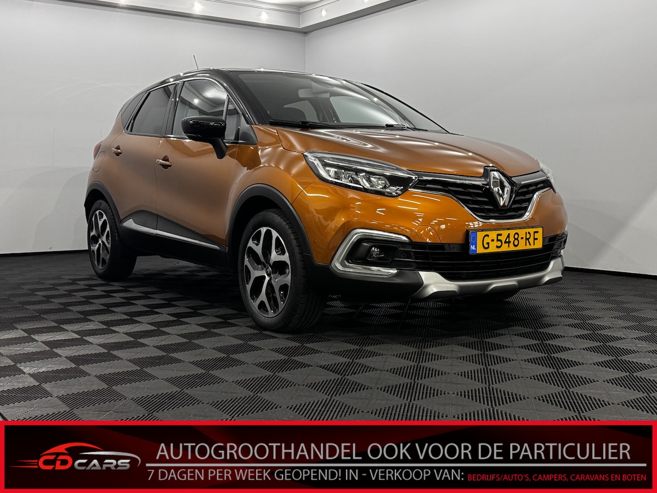 Renault Captur - 1.3 TCe Intens Clima, Navi, Camera, Keyless start, Cruise control, A start stop, Lichtmeta - AutoWereld.nl