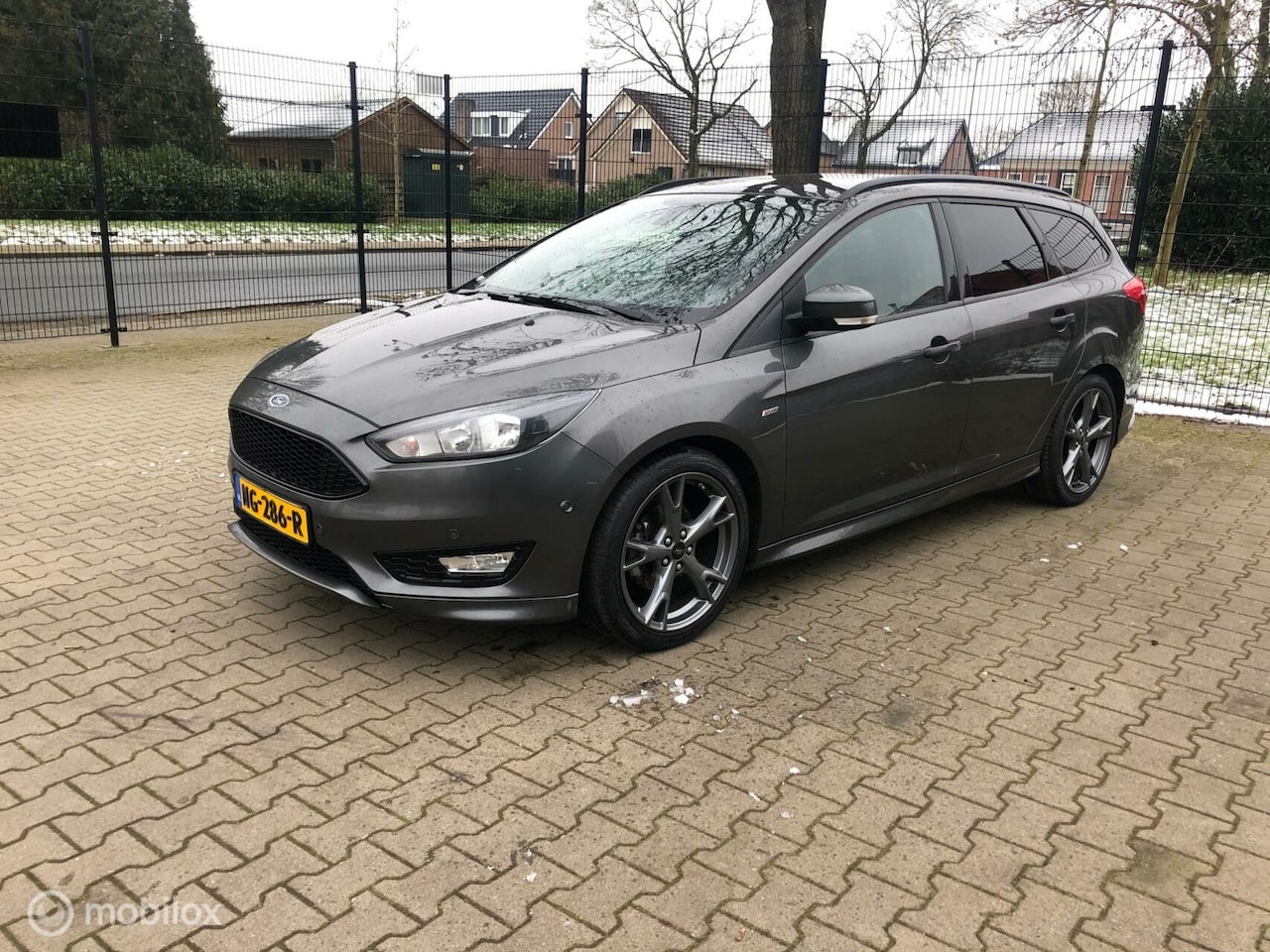 Ford Focus Wagon - ST-LINE VOLL OPTE,S - AutoWereld.nl