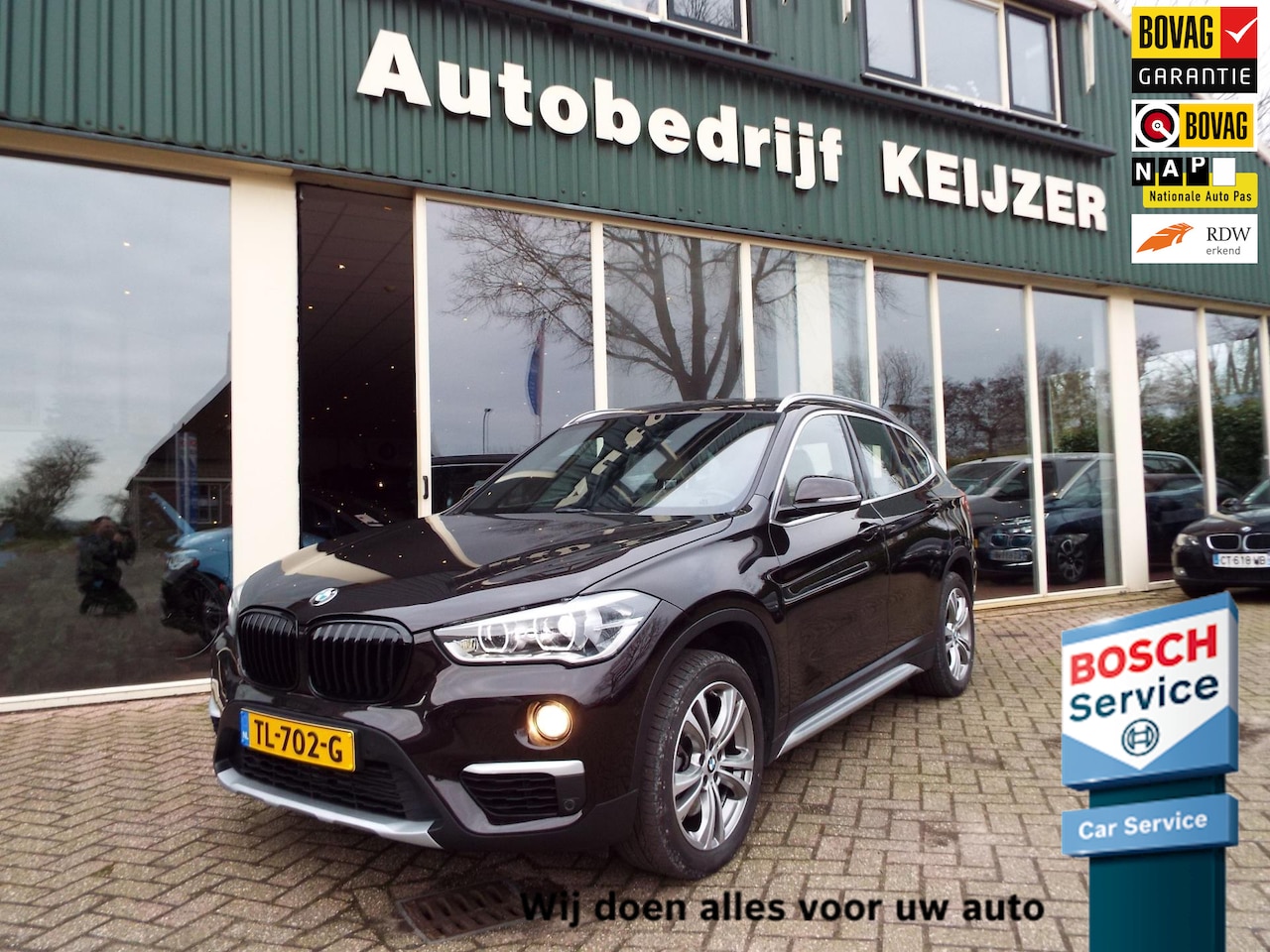 BMW X1 - SDrive20i High Executive AUTOMAAT-PANODAK-LEER-STOELVERW-NL AUTO - AutoWereld.nl