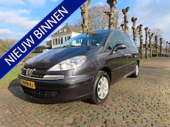 Peugeot 807 - 2.2 ST Premium 7 Persoons Ecc Cruisecontrol 2 X Schuifdeur Pdc LM Velgen Trekhaak*Dealer O