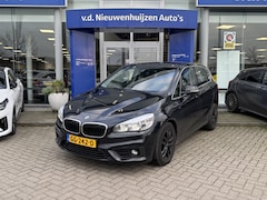 BMW 2-serie Active Tourer - 218i Essential Navigatie PDC CruiseControl Trekhaak info: M.Safari 0492588976