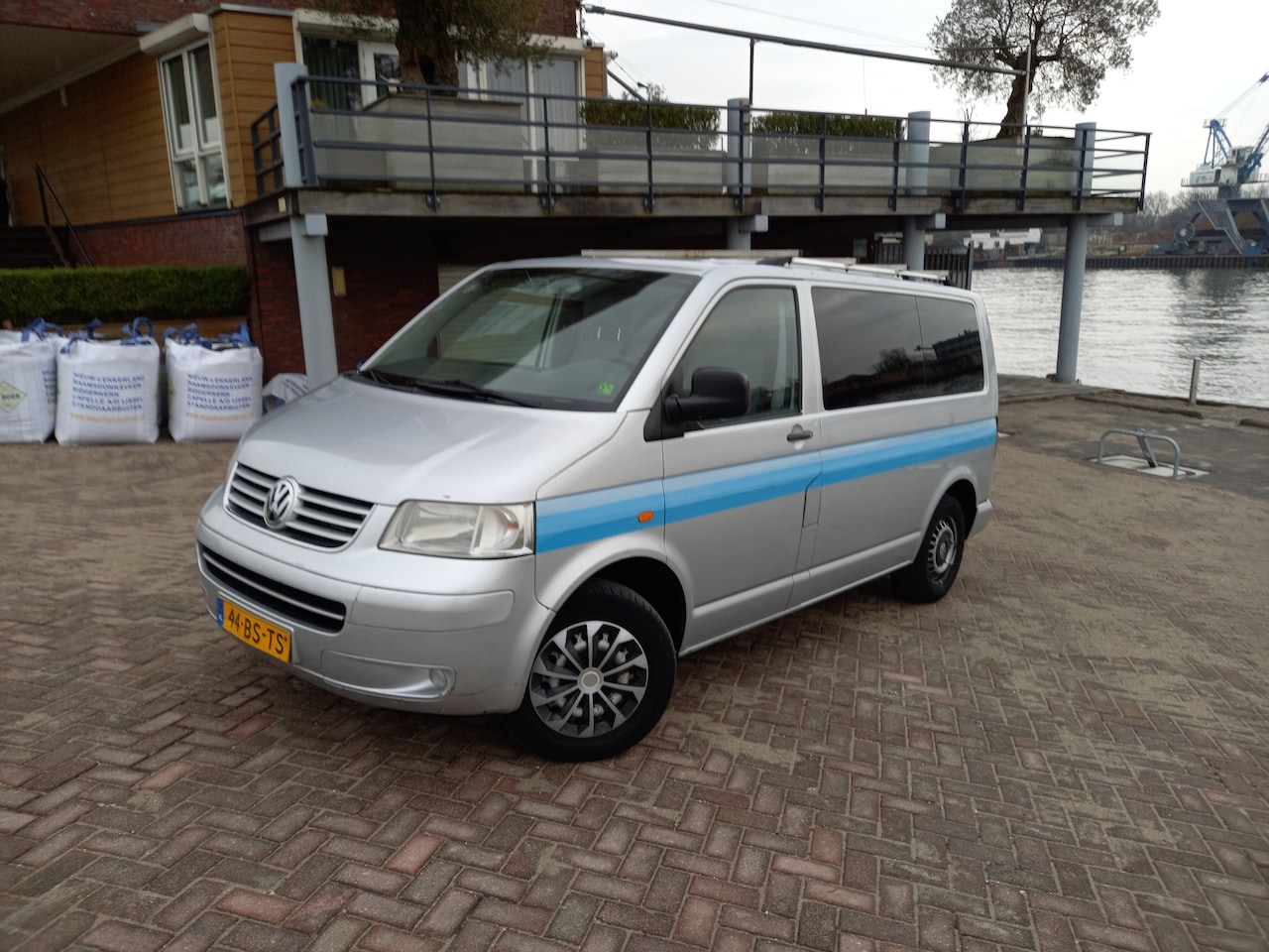 Volkswagen Transporter - 2.5 TDI 300 T5 - AutoWereld.nl