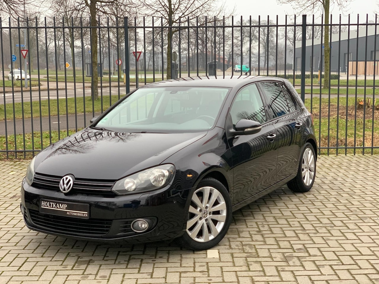 Volkswagen Golf - 1.4 TSI TEAM | 122PK | CRUISE | AIRCO | STOELVERWARMING | NAVI - AutoWereld.nl