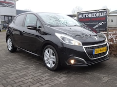 Peugeot 208 - 1.2 PureTech Signature