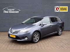 Toyota Avensis Wagon - 1.8 VVTi Dynamic Business Automaat