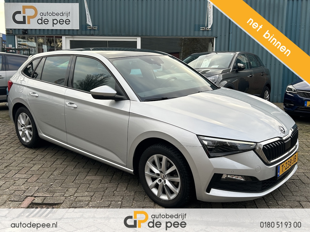 Skoda Scala - 1.0 TSI Business Edition GARANTIE/PANORAMADAK/CARPLAY/CAMERA/PDC V+A/LICHTMET./CRUISE/STOE - AutoWereld.nl