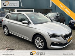 Skoda Scala - 1.0 TSI Business Edition GARANTIE/PANORAMADAK/CARPLAY/CAMERA/PDC V+A/LICHTMET./CRUISE/STOE