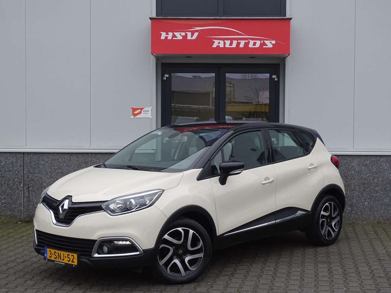 Renault Captur - 0.9 TCe Dynamique airco LM navi org NL - AutoWereld.nl