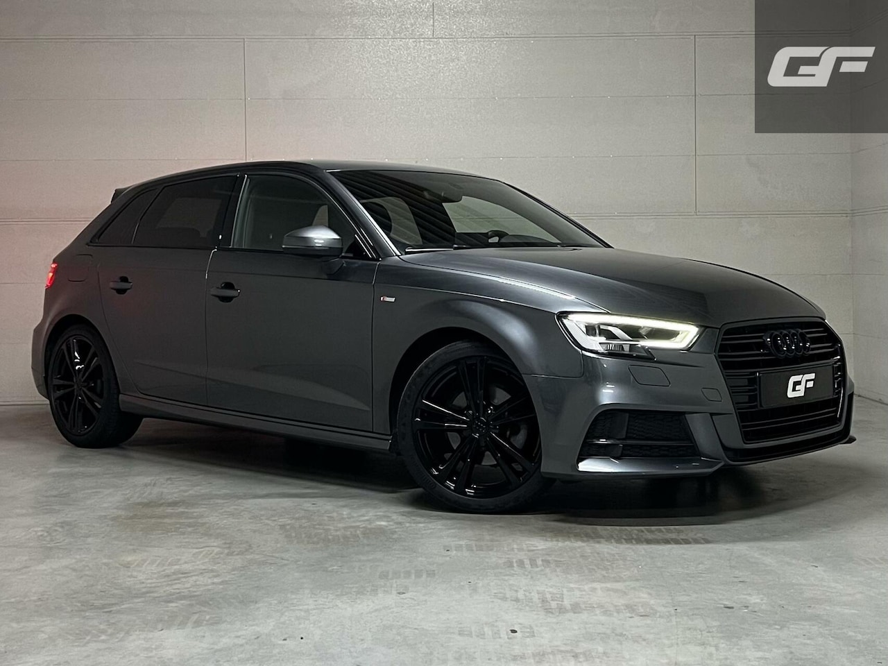 Audi A3 Sportback - 35 TFSI 150PK S-Line Black Optic Virtual - AutoWereld.nl