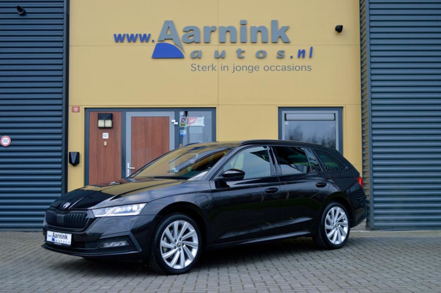 Skoda Octavia - 1.4 TSi iV PHEV Hybride Sport buss. - AutoWereld.nl