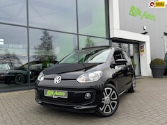 Volkswagen Up! - 1.0 move up * Panoramadak * Stoelverwarming * PDC