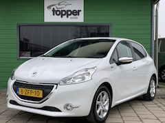 Peugeot 208 - 1.2 VTi Style | Navigatie | CruiseControl |