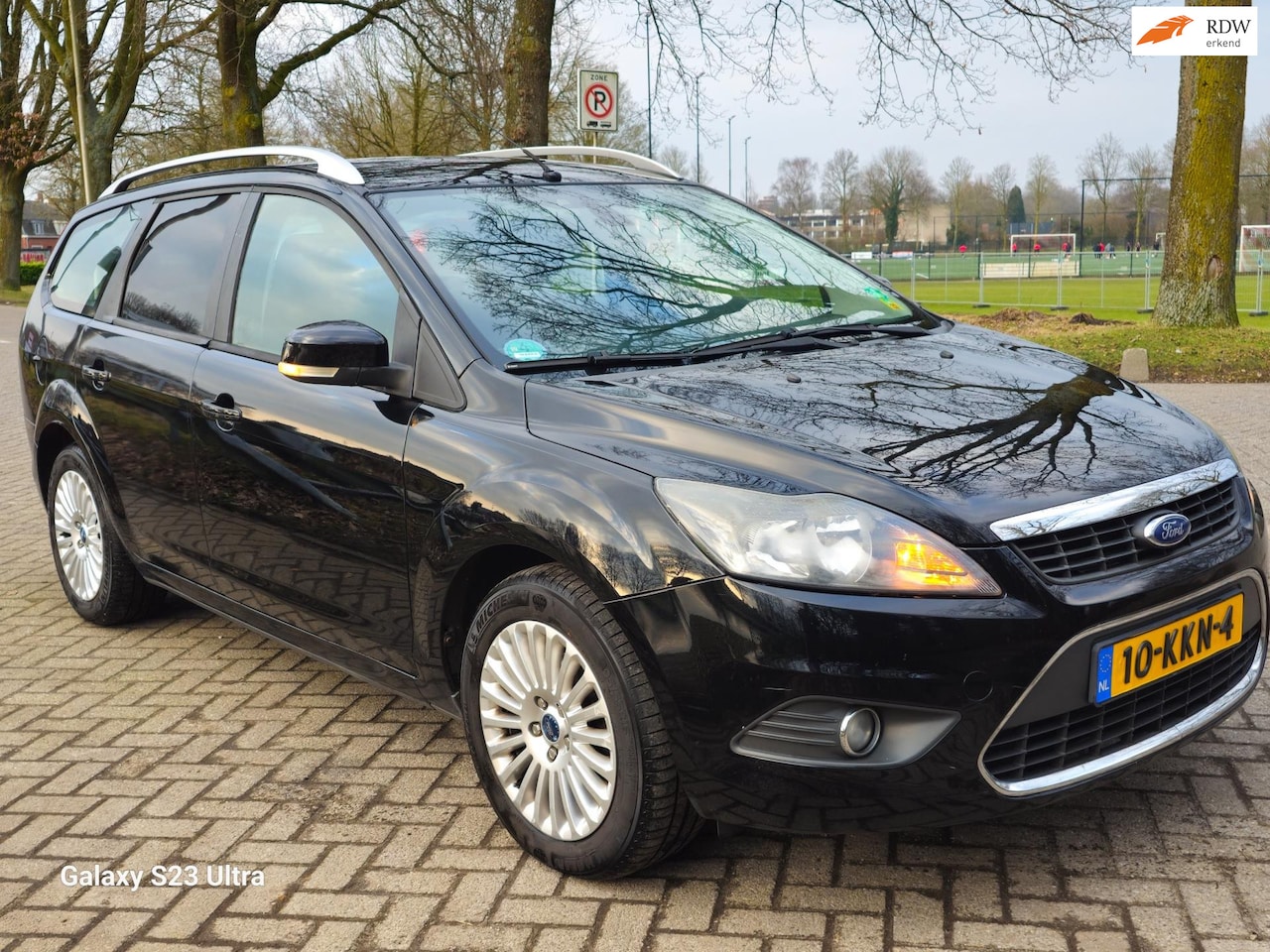 Ford Focus Wagon - 1.8 Limited airco cruis control cv op afs trekhaak parkeer sensor - AutoWereld.nl