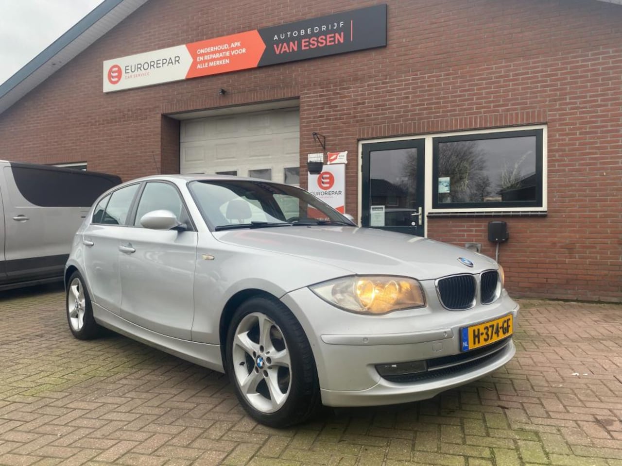 BMW 1-serie - 118i 118i - AutoWereld.nl