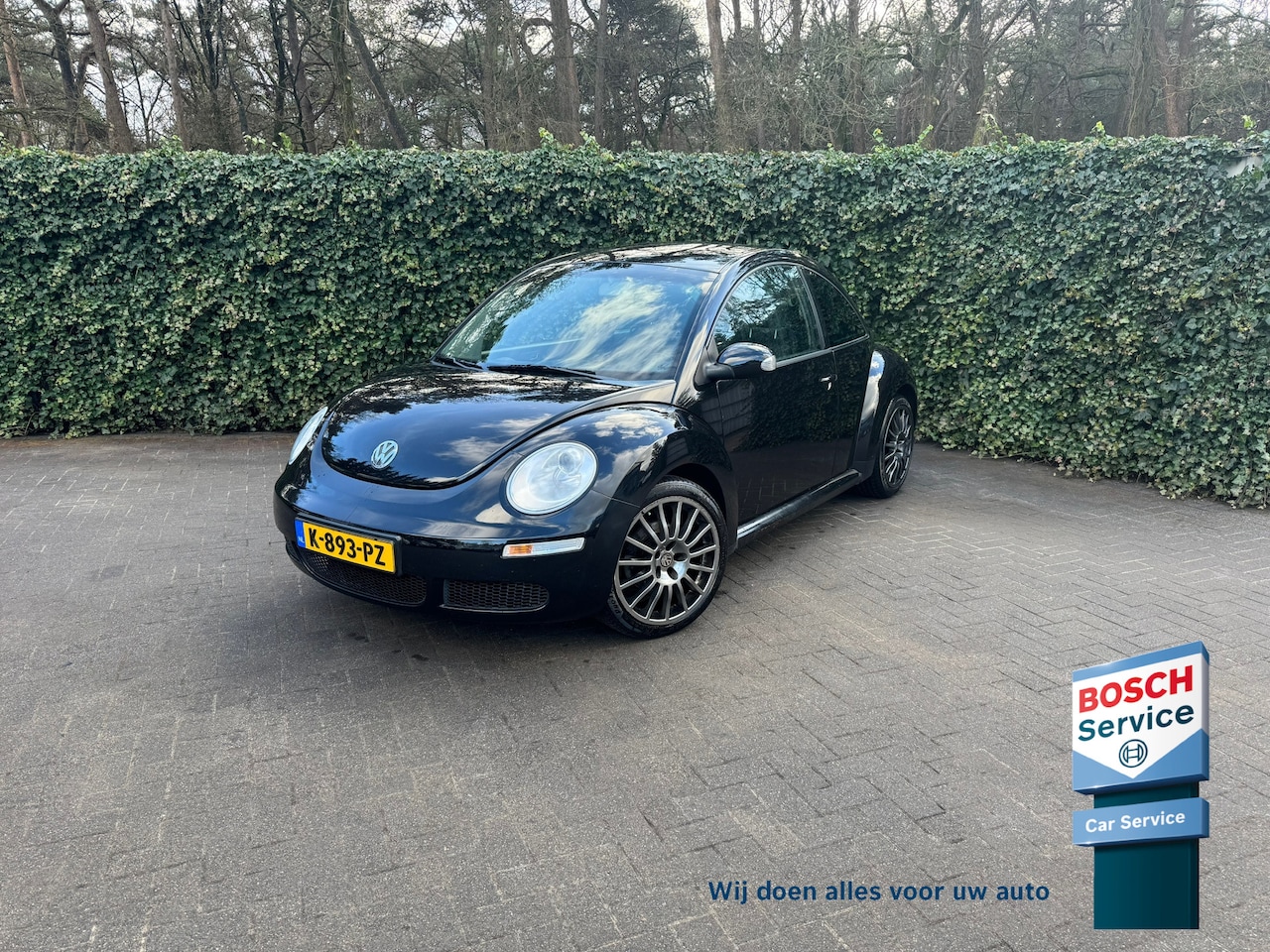 Volkswagen New Beetle - 1.6 Trendline | Facelift | Sportwielen | Airco - AutoWereld.nl