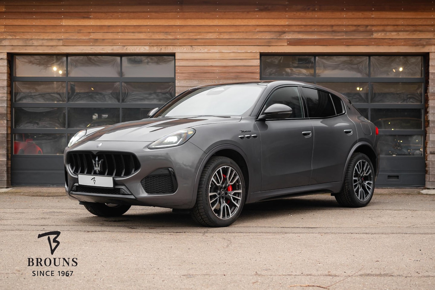 Maserati Grecale - 330pk *1e eig.-Pano-ACC-360-HUD-Sonos - AutoWereld.nl