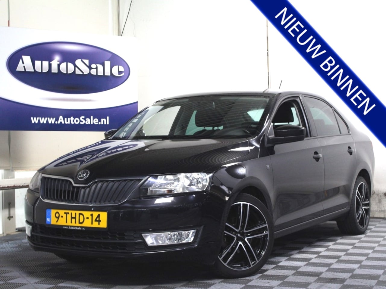 Skoda Rapid - 1.2 TSI Greentech NAP 2eEIG! NAVI BLUET CRUISE PDC '14 - AutoWereld.nl