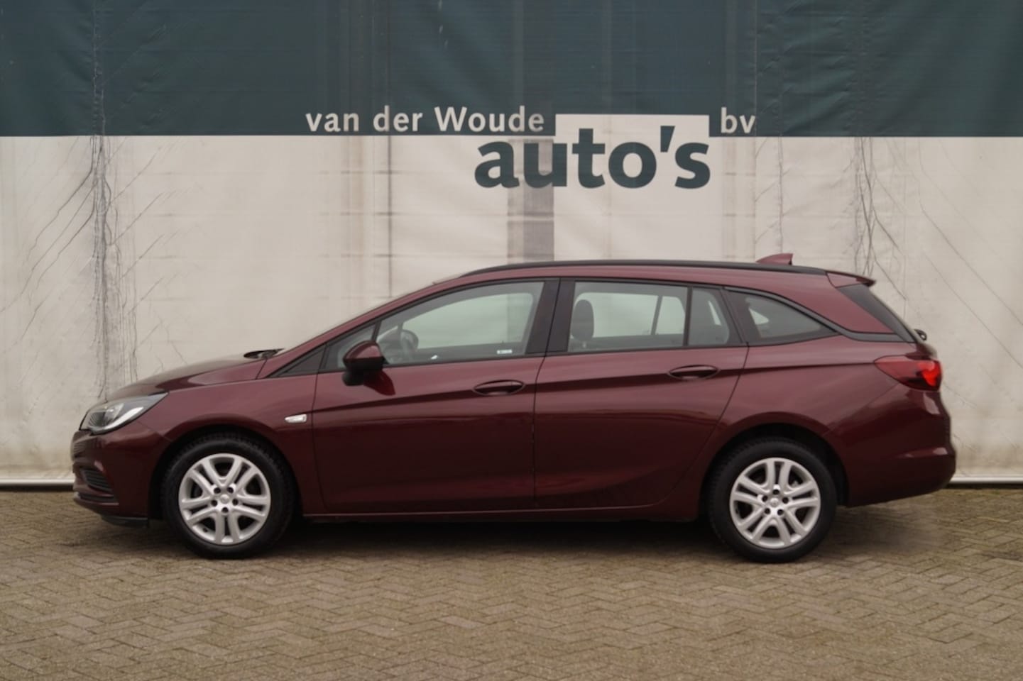 Opel Astra Sports Tourer - 1.0 Online Edition -NAVI-PDC-AIRCO- - AutoWereld.nl