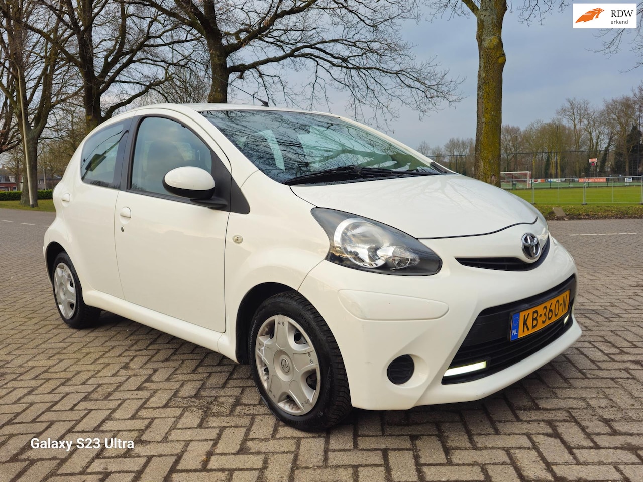 Toyota Aygo - 1.0 VVT-i Aspiration Dealer onderhouden airco elektrische ramen cv op afs - AutoWereld.nl