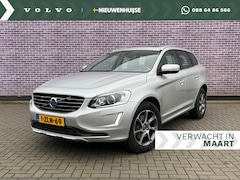 Volvo XC60 - T5 Automaat Ocean Race | Elektr. Panoramadak | Trekhaak | Camera | Verwarmbare voorruit |