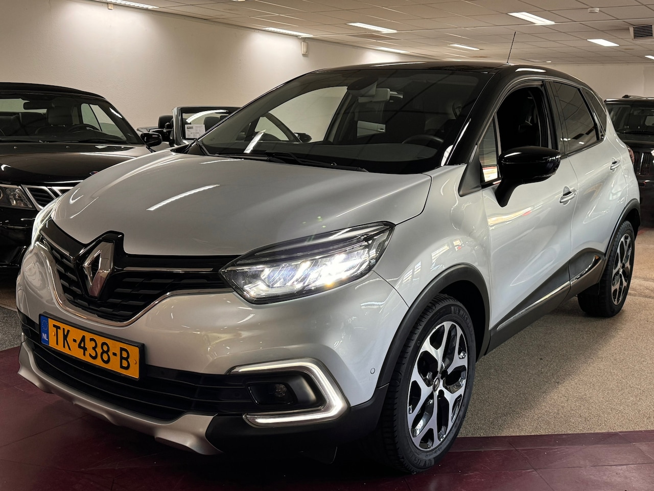 Renault Captur - 0.9 TCe Intens TOP ONDERHOUDEN & NWE APK 04-2026 - AutoWereld.nl