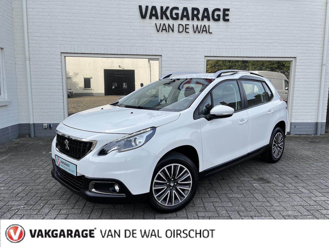 Peugeot 2008 - 1.2 PureTech Active | Apple-/Android Carplay | Climate Control | Achteruitrijcamera | Stoe - AutoWereld.nl