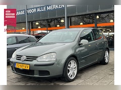 Volkswagen Golf - BWJ 2004 | 1.4 75PK Trendline | LANGE APK | | AIRCO | TREKHAAK | CRUISE | NAVI | LICHTMETA