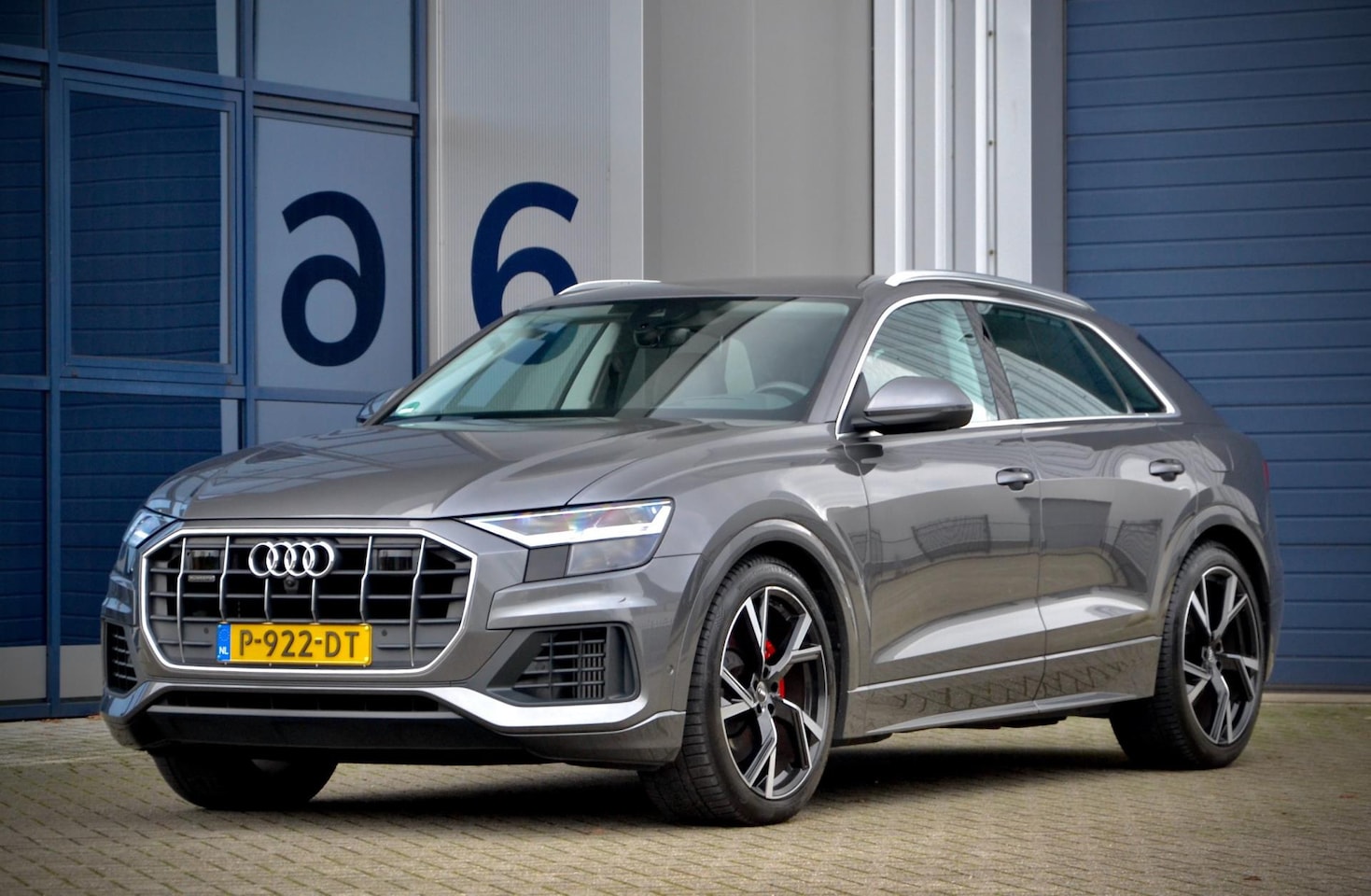 Audi Q8 - 55 TFSI e Quattro / NL Auto / 1e Eig. / Luchtvering / Stoelvent. / B&O / 22 Inch - AutoWereld.nl