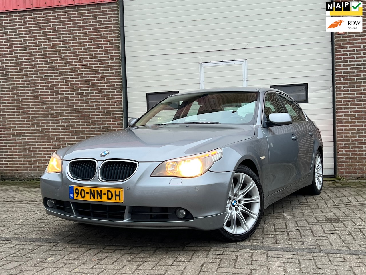 BMW 5-serie - 530i Executive | Automaat + Cruise + Clima + Navi| - AutoWereld.nl