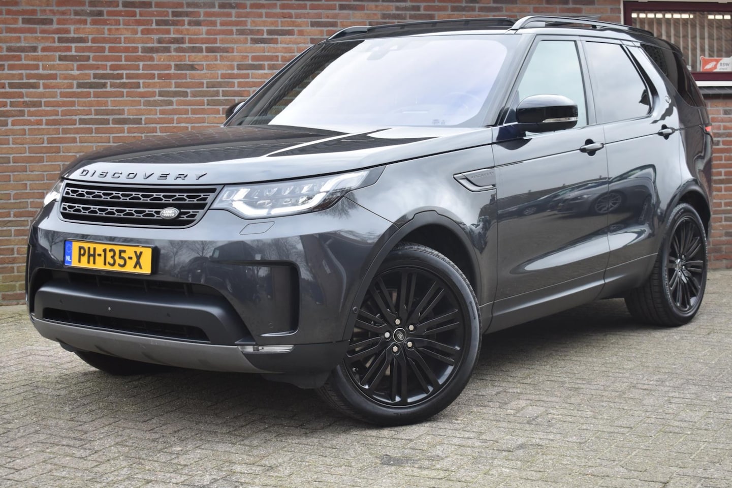 Land Rover Discovery - 2.0 Sd4 HSE Luxury 7p. '17 LED Pano Leder Clima Navi Cruise Inruil mogelijk - AutoWereld.nl