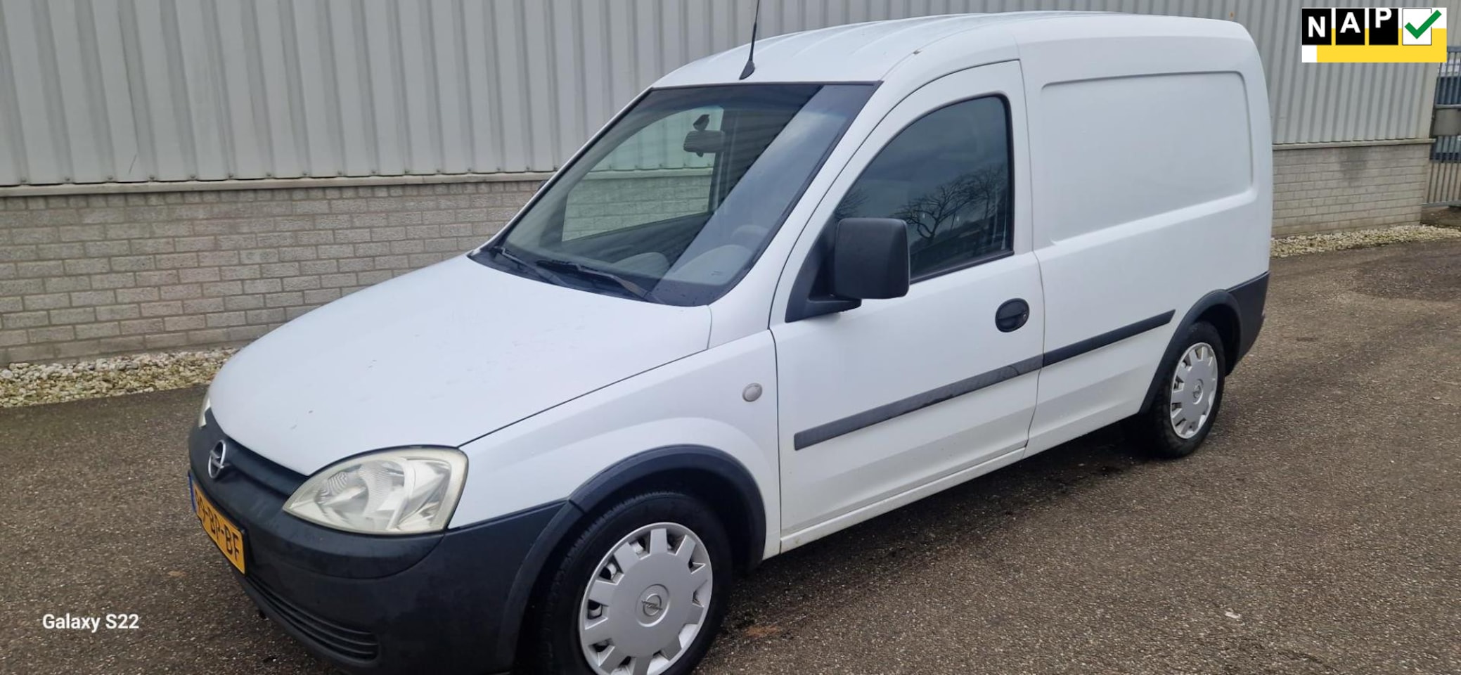 Opel Combo - 1.7 DTI . AIRCO - AutoWereld.nl