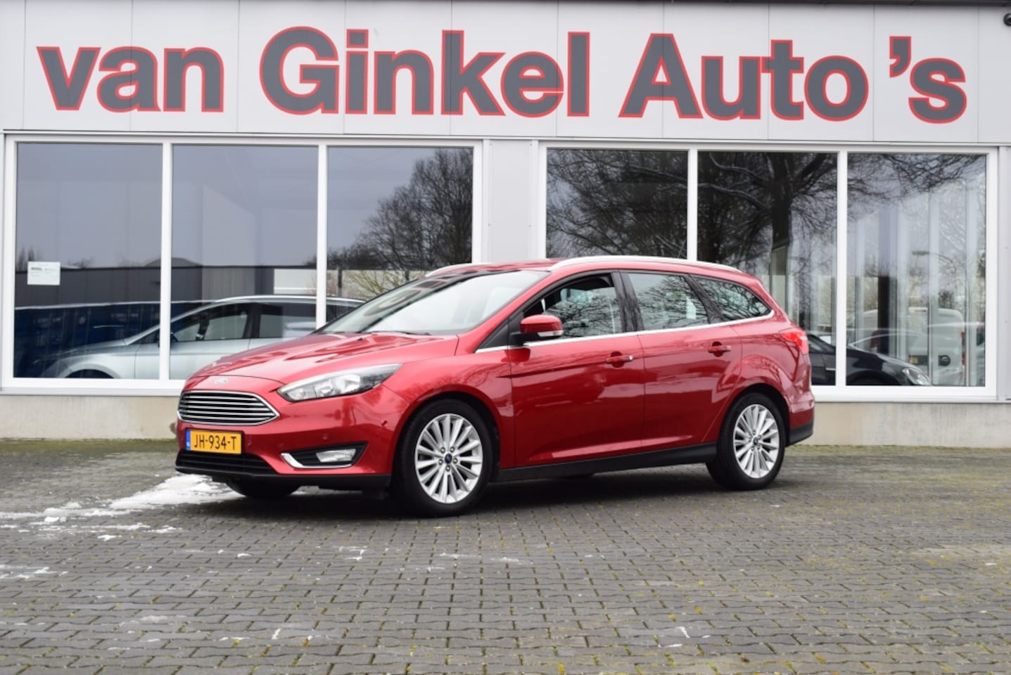 Ford Focus Wagon - 1.0 Titanium | NAVI | Cruise | PDC | NAP - AutoWereld.nl