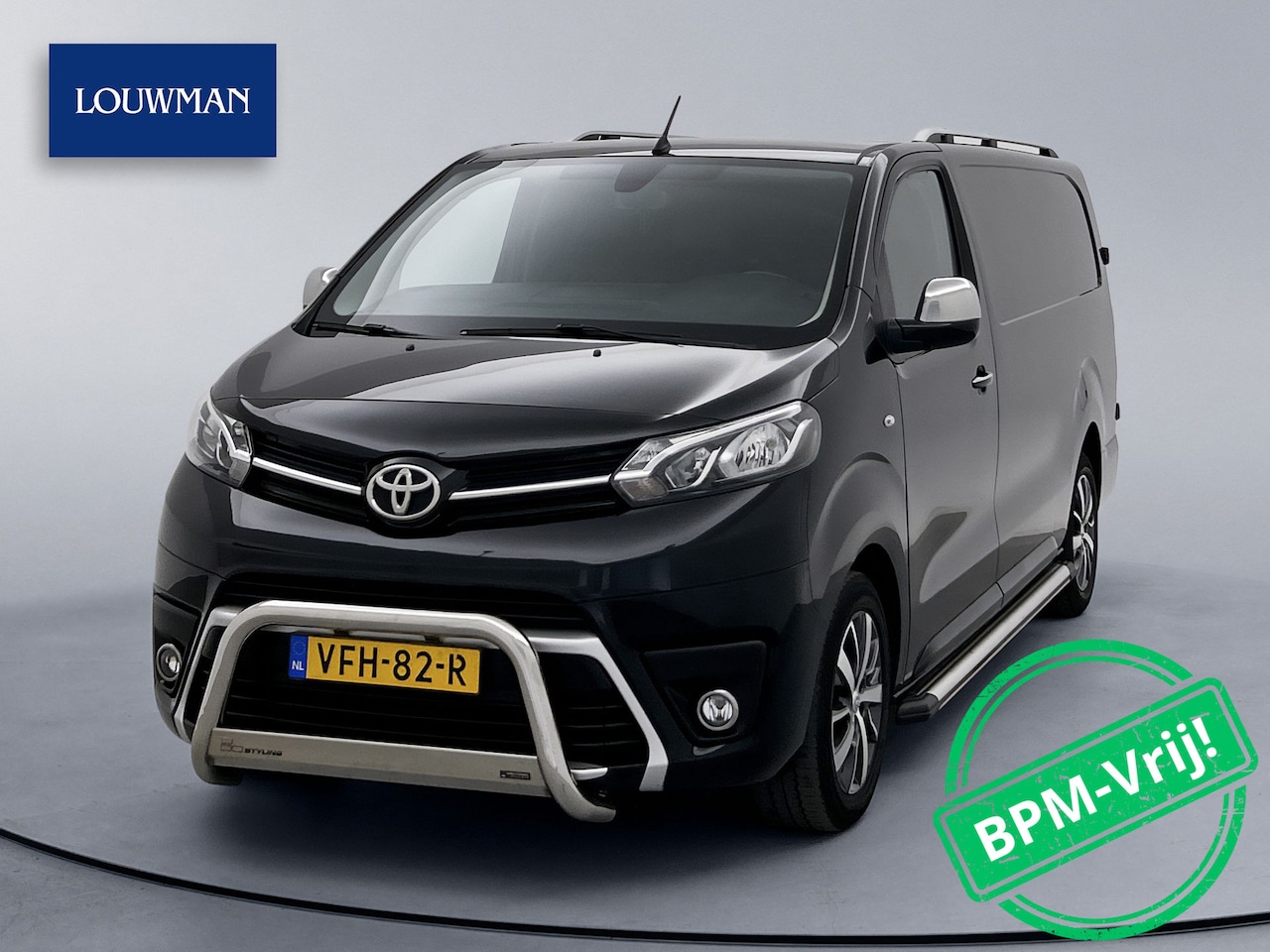 Toyota PROACE Long Worker - 2.0 D-4D Professional Navigatie Cruise Control Inrichting 177 PK - AutoWereld.nl