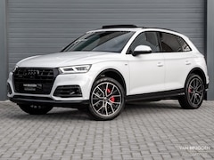 Audi Q5 - 55 TFSI e quattro Competition Pano RS-Stoelen Trekhaak 360-Camera Sfeer