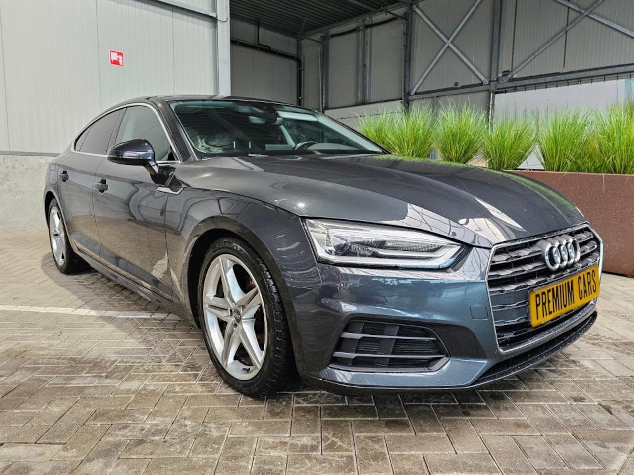 Audi A5 Sportback - 2.0 TFSI Pro Line 2.0 TFSI Pro Line, S-Line Velgen! StoelVerwarming en meer!! - AutoWereld.nl