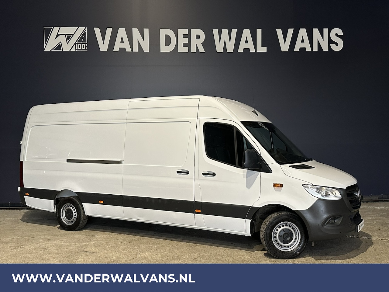 Mercedes-Benz Sprinter - 315 CDI 150pk L3H2 Euro6 Airco | 360 graden camera | Navigatie | Cruisecontrol stoelverwar - AutoWereld.nl