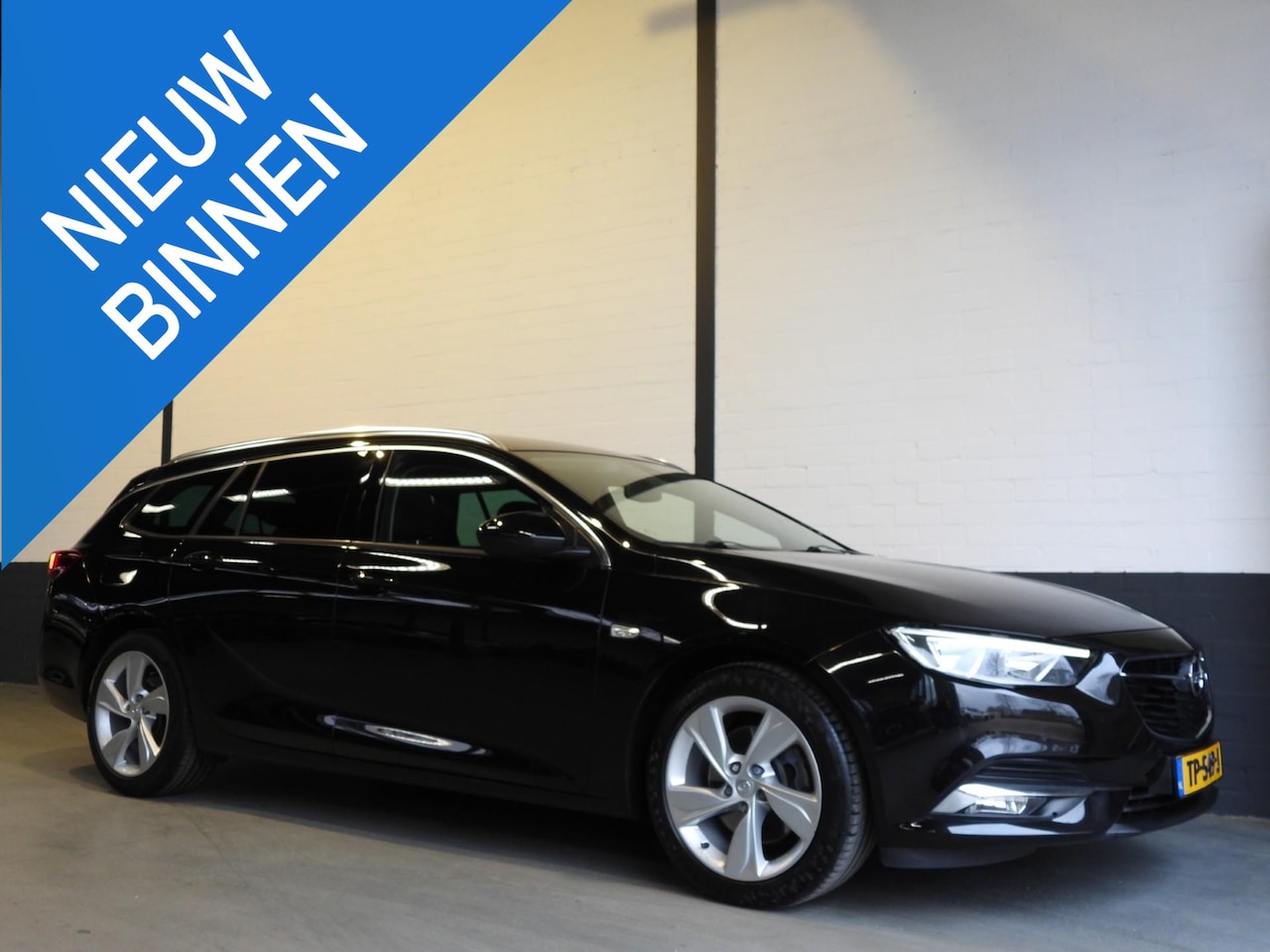 Opel Insignia Sports Tourer - 1.5 Turbo Online Edition NAVI/CAMERA/CLIMA/18"LMV! - AutoWereld.nl