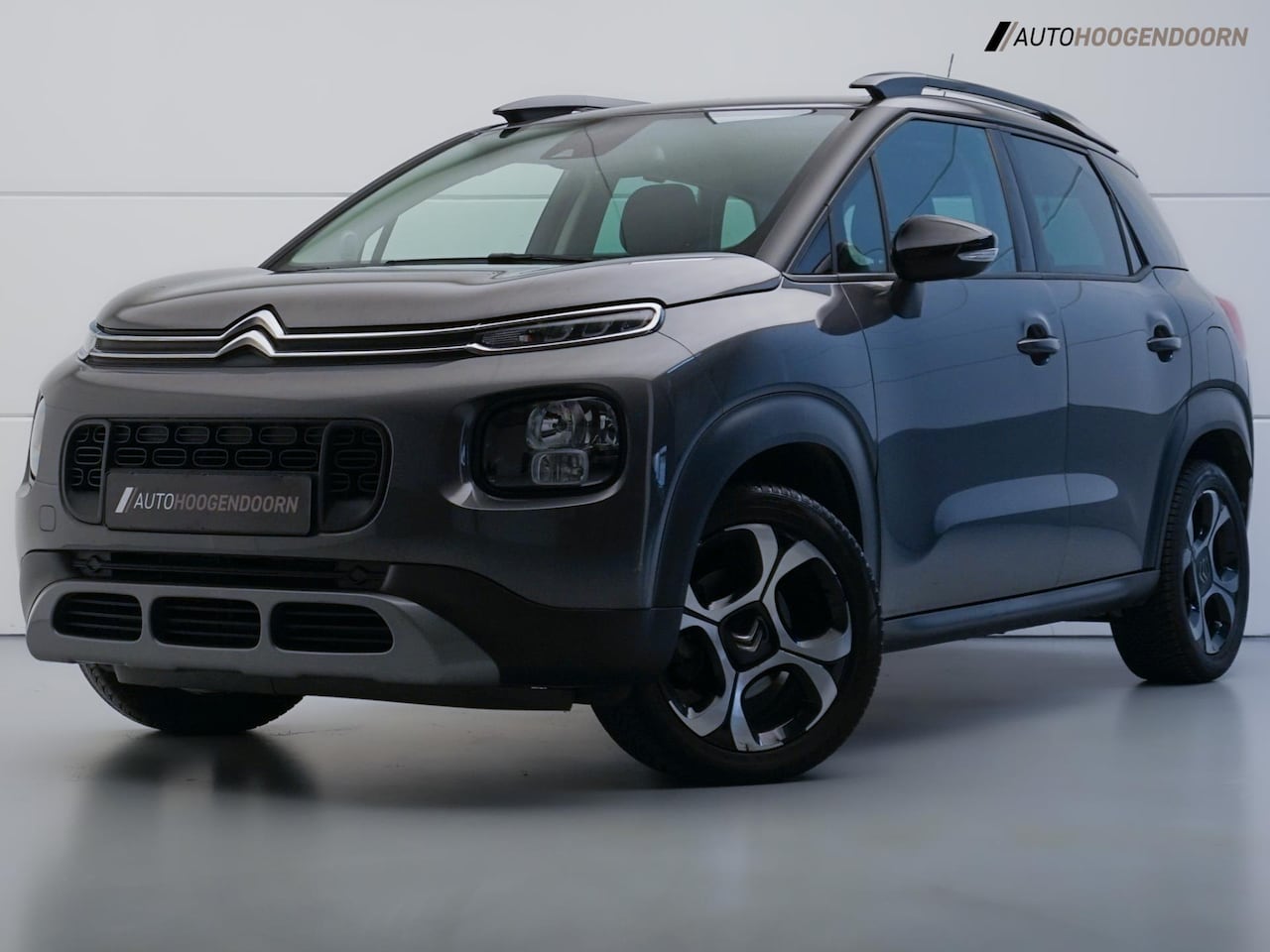 Citroën C3 Aircross - 1.2 PureTech S&S Shine 130pk (APPLE CARPLAY,LED VERLICHTING,KEYLESS,NAVIGATIE,PARKEERSENSO - AutoWereld.nl