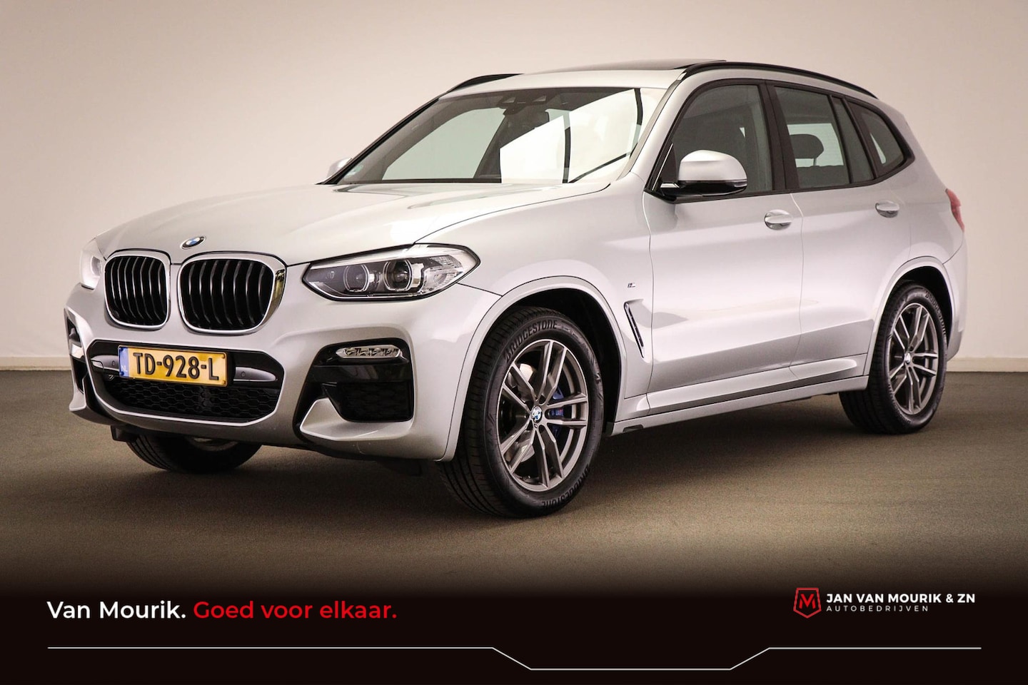 BMW X3 - xDrive20i M-Sport High Executive | PANORAMADAK | LEDER | 19" - AutoWereld.nl