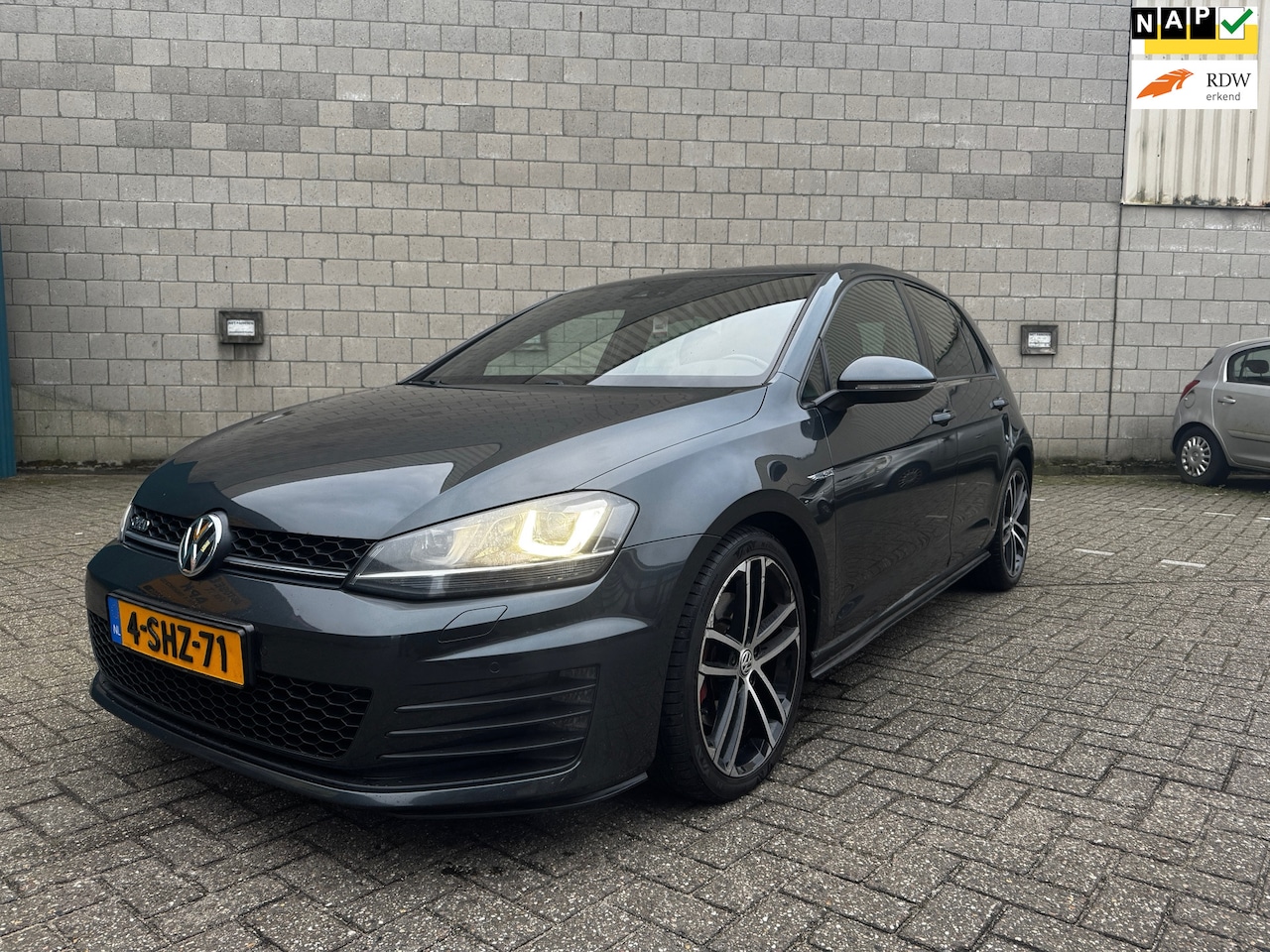 Volkswagen Golf - 2.0 TDI GTD Xenon!LED!Nette Auto! - AutoWereld.nl