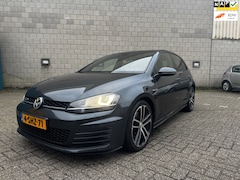 Volkswagen Golf - 2.0 TDI GTD XenonLEDNette Auto