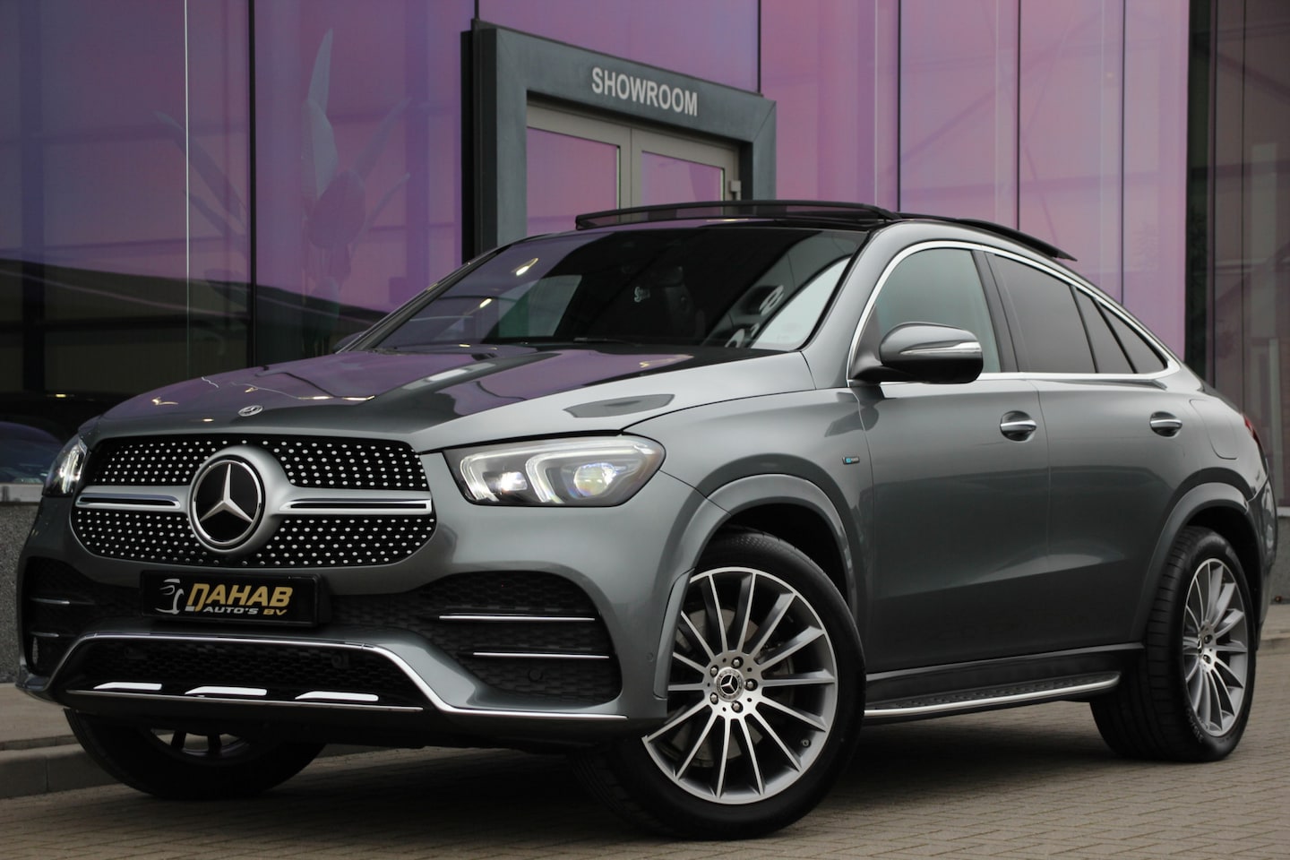 Mercedes-Benz GLE-Klasse Coupé - 350 e 4MATIC AMG | PANO | HUD | BURMESTER | 360 CAMERA | TREKHAAK | - AutoWereld.nl