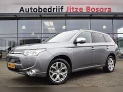 Mitsubishi Outlander - 2.0 PHEV Executive Edition Half Leder | Xenon | Full Map Navi | Telefonie | Camera