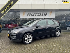 Ford Focus - 1.8-16V Futura Flexifuel